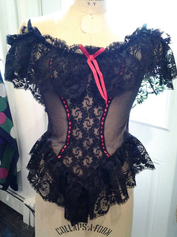 BEAUTIFUL Black  LACE TEDDY