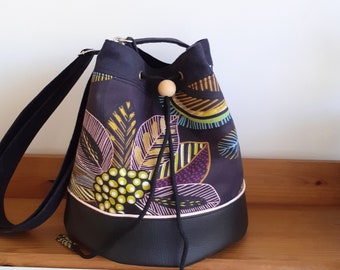 Bucket bag in purple floral fabric, black faux leather tote bag, boho shoulder bag