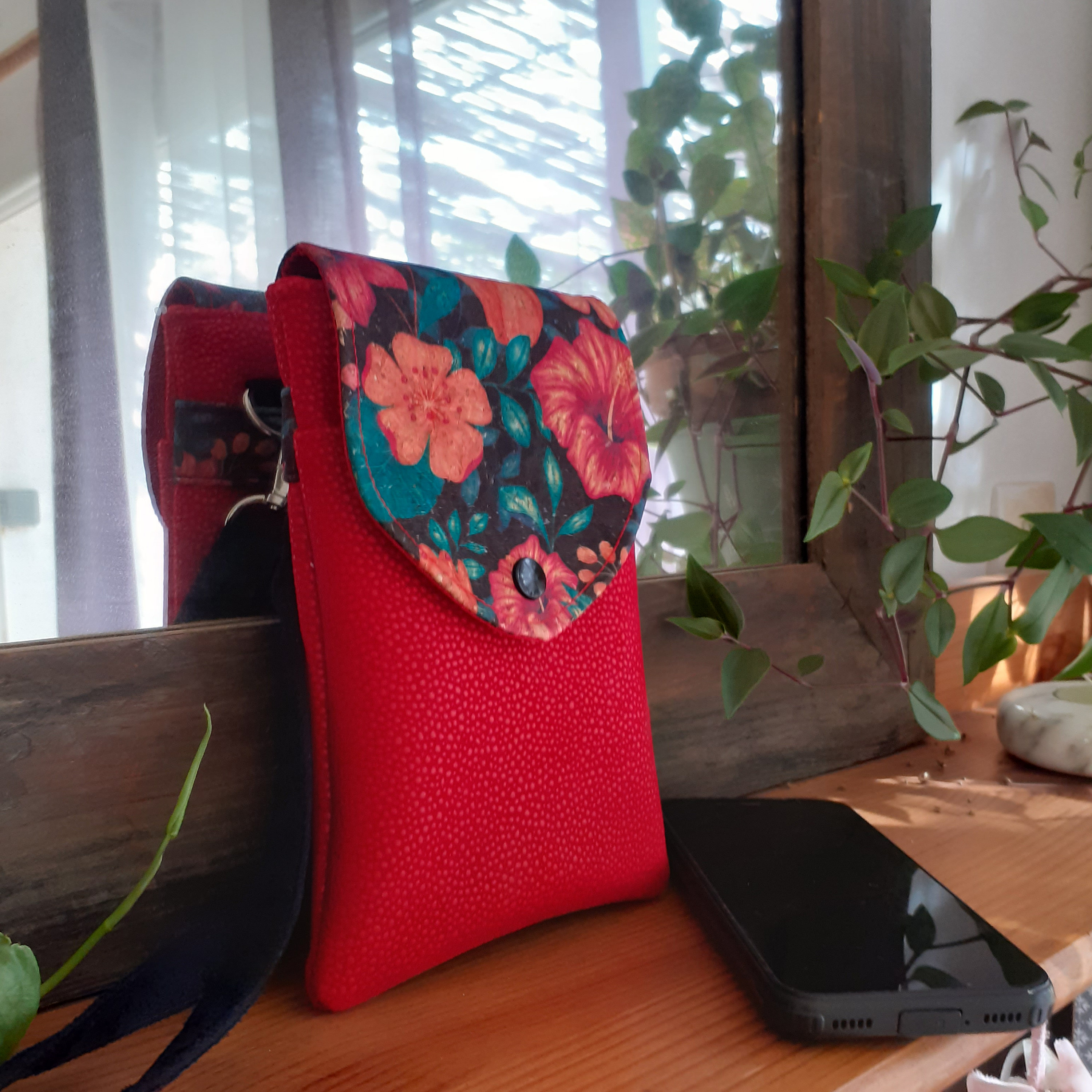 Étui Téléphone Sac Bandoulière HMG Hyperlite – Jamais Utilisé – État Neuf