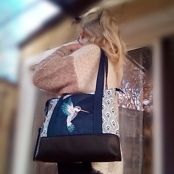 Shoulder Bag in Midnight Blue Suede With Hummingbird Embroidery Handbag and Its Matching Clutch Blue Scale Pattern Fabric and Imitation Leather Bag Etsy Ireland