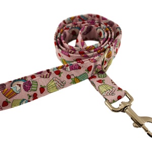 Sweet Tooth Leash, Custom Dog Leash, Pink Leash, Cupcake Dog Leash, Personalized Leash, Birthday Dog Leash, Whimsy Pet Leash, treat Pet Lead