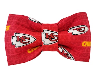 Vlinderdas NFL Kansas City Chiefs, vlinderdas NFL, vlinderdas Chiefs, upgrade kraag, vlinderdas kraag, vlinderdas Broncos, hond, voetbalstrikje, hond