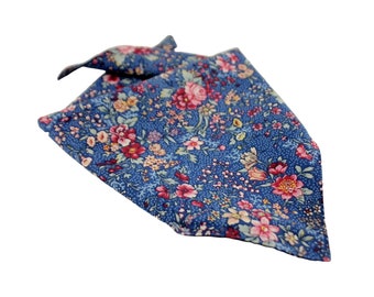 Spring Blue Floral Bandana, Flower Dog Bandana, Floral Pet Bandana, Custom Bandana, Personalized Bandana, Girly Dog Accesory Bandana Wrap