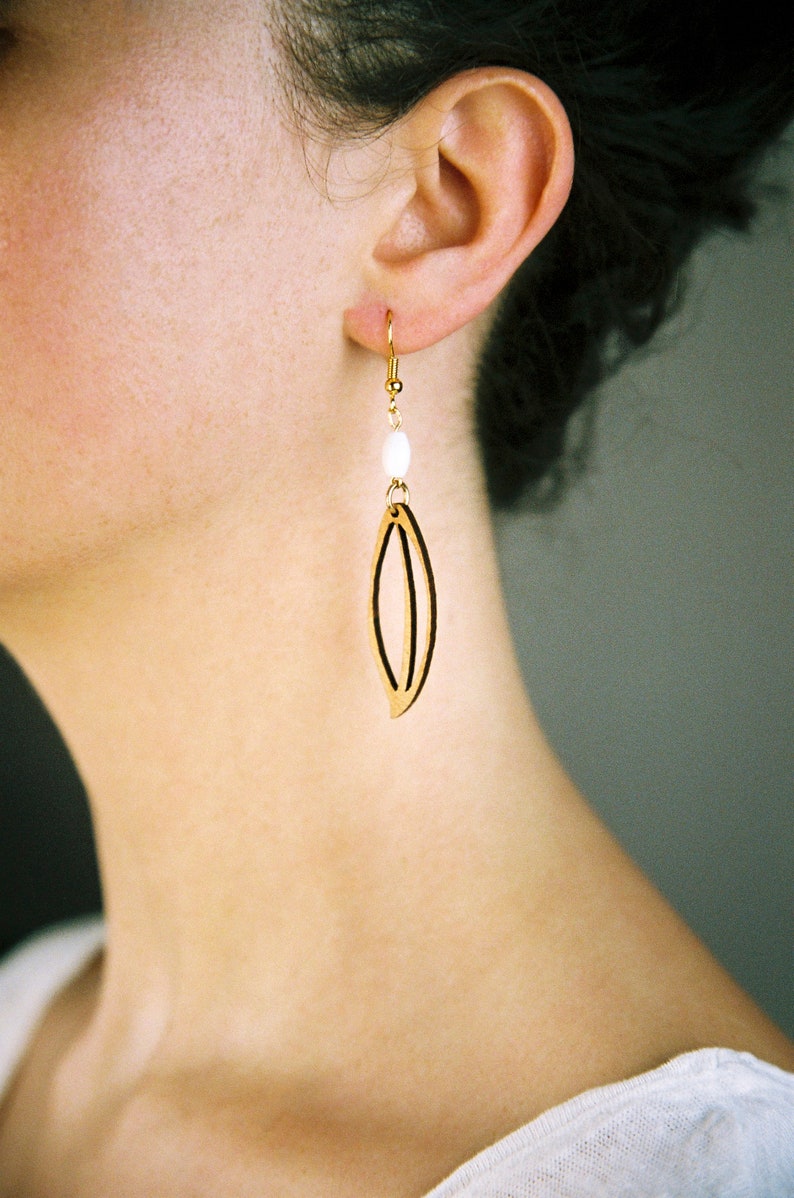 April adornment Earrings and cherry necklace