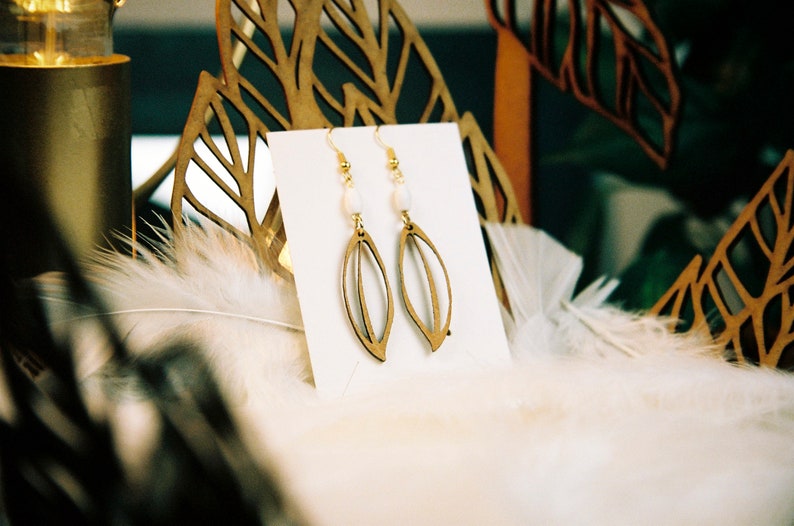 April adornment Earrings and cherry necklace