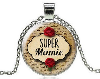 Necklace with pendant and Grandma 5 glass cabochon