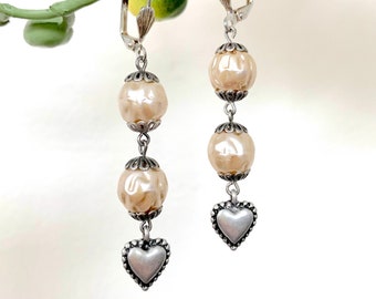 VNTG Czech champagne glass pearls w/fancy bead caps w/silver heart charms & lever back pierced ear wires