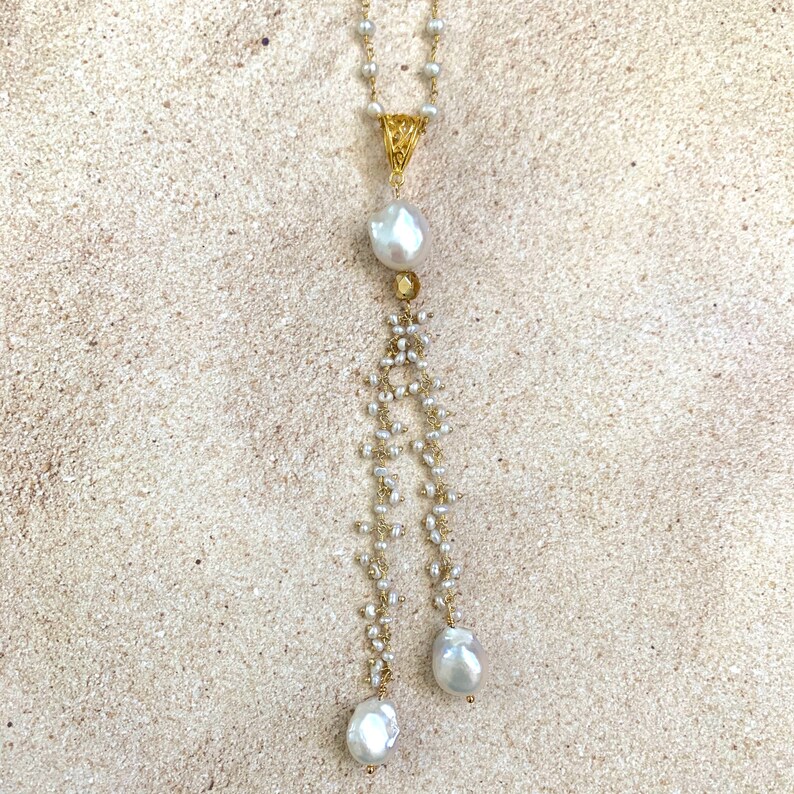 gold beads /& filigree bail Boho Chic romantic wedding Y necklace 24 Karat Gold tiny white freshwater pearl chain wbaroque pearl accents