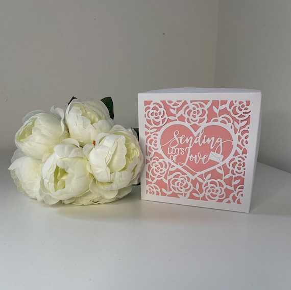 Sending Lots Of Love, Stylish Intri'lace Gift Box, Great for all Personalise Gifts, Gifts for all Occasions, Valentines and Mother's Days