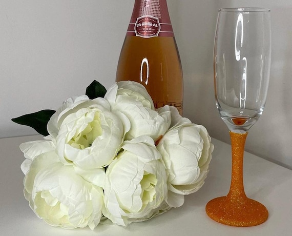 Glitter Stem Champagne Flute, Personalise Glitter Glasses for the Perfect Gift, Gifts for all Occasions, Birthdays, Weddings, Parties, Hens