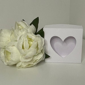 Stylish White Heart Shaped Gift Box, Great for all Personalise Gifts, Gifts for all Occasions, Valentines and Mother's Days image 4