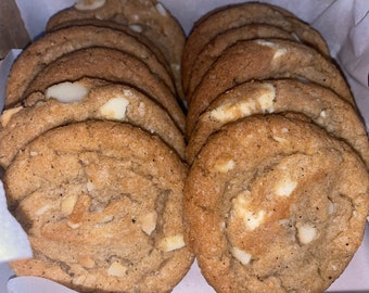 White Chocolate Macadamia Brown Butter Cookies