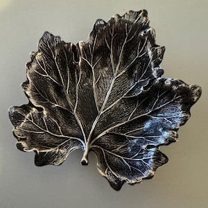 Buccellati Sterling Silver Vine Leaf Dish – Vintage Handcrafted Italian Design - Exellent Pre-Owned Condition