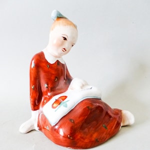 Antique Hungarian Porcelain Girl Figurine: Hand-Painted Child with Book