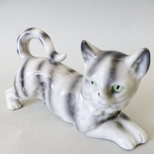 Antique cat figurine,Vintage  porcelain animal figurine,Little  cat,kittyFREE SHIPPING WORLDWIDE