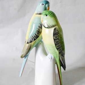 Vintage Hollohaza porcelain parrot couple, Bird figurine,Parrots FREE SHIPPING