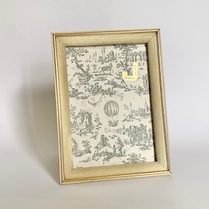 Vintage decorative frame, Toile de Jouy motif frame, Jeancelle Creation frame, Old French frame, Retro frame from the 60s, Christmas gift, rare