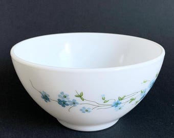 Vintage Arcopal white bowl – Forget-me-not decorated bowl, vintage style