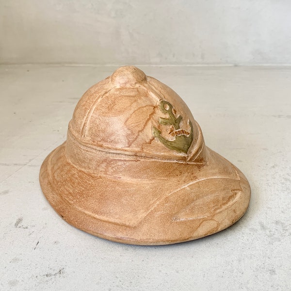 Casque colonial bois, chapeau colonial bois, objet décoratif Afrique, presse papier bois, accessoire de bureau bois, déco Afrique, fait main