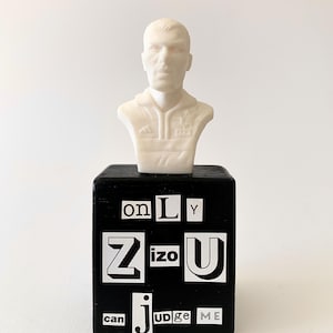 Zidane Statuette, Modern Zidane Art, Contemporary Football Art, Football Fan Gift, Zidane Figurine, Zidane Statue, Zidane Bust, Football Sculpture