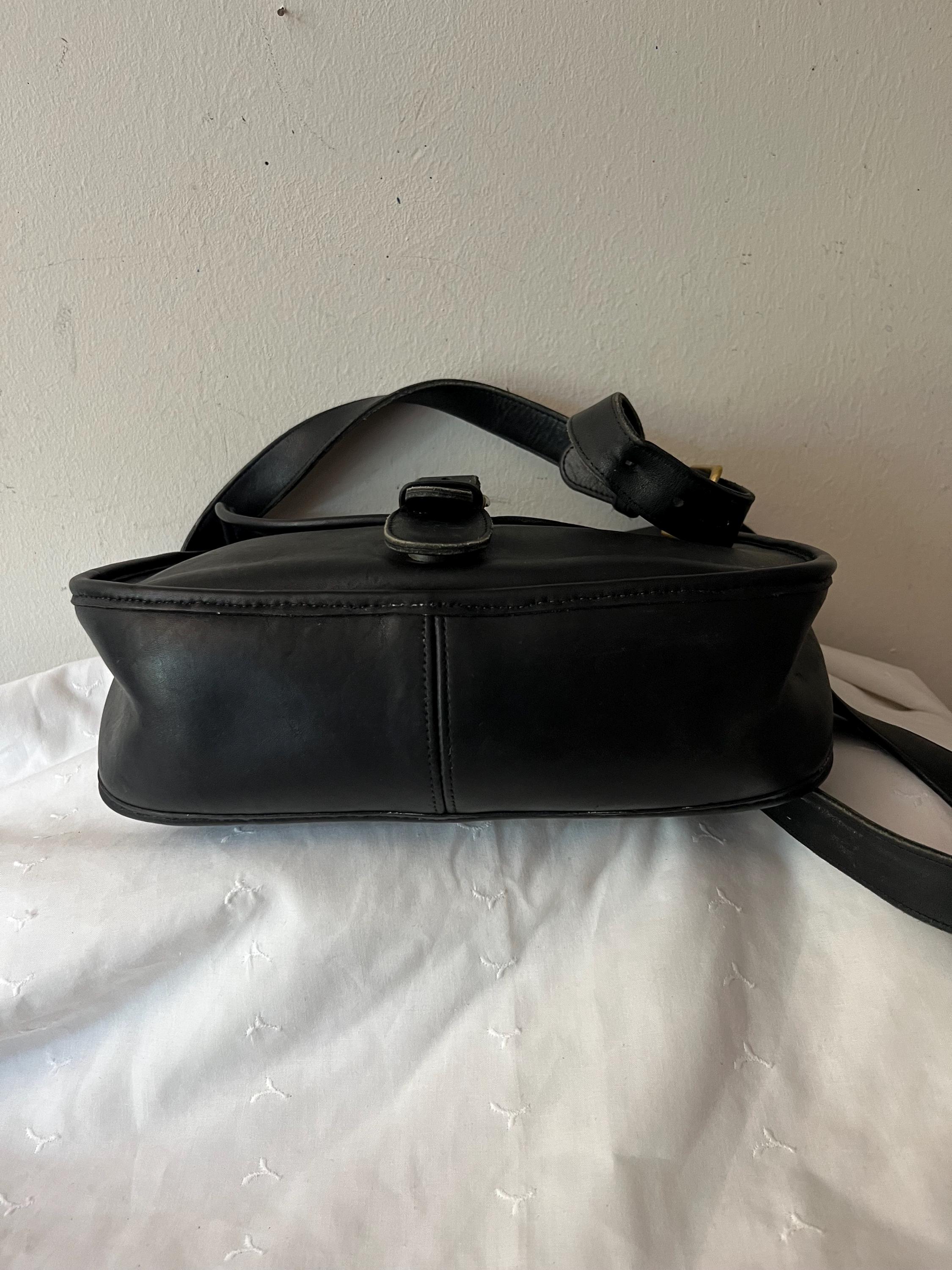 バッグ COACH Vintage Leather Black Shoulder Bag Buy Vintage Coach Black Leather Coach Saddle Bag Cross-body