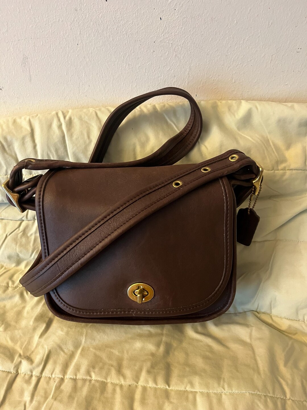 バッグ Old coach shoulder bag crossbody vintage COACH Vintage Monogram Crossbody Bag in Brown/beige