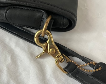 Vintage Coach Black Leather Pocket Purse 9755 Legacy Shoulder