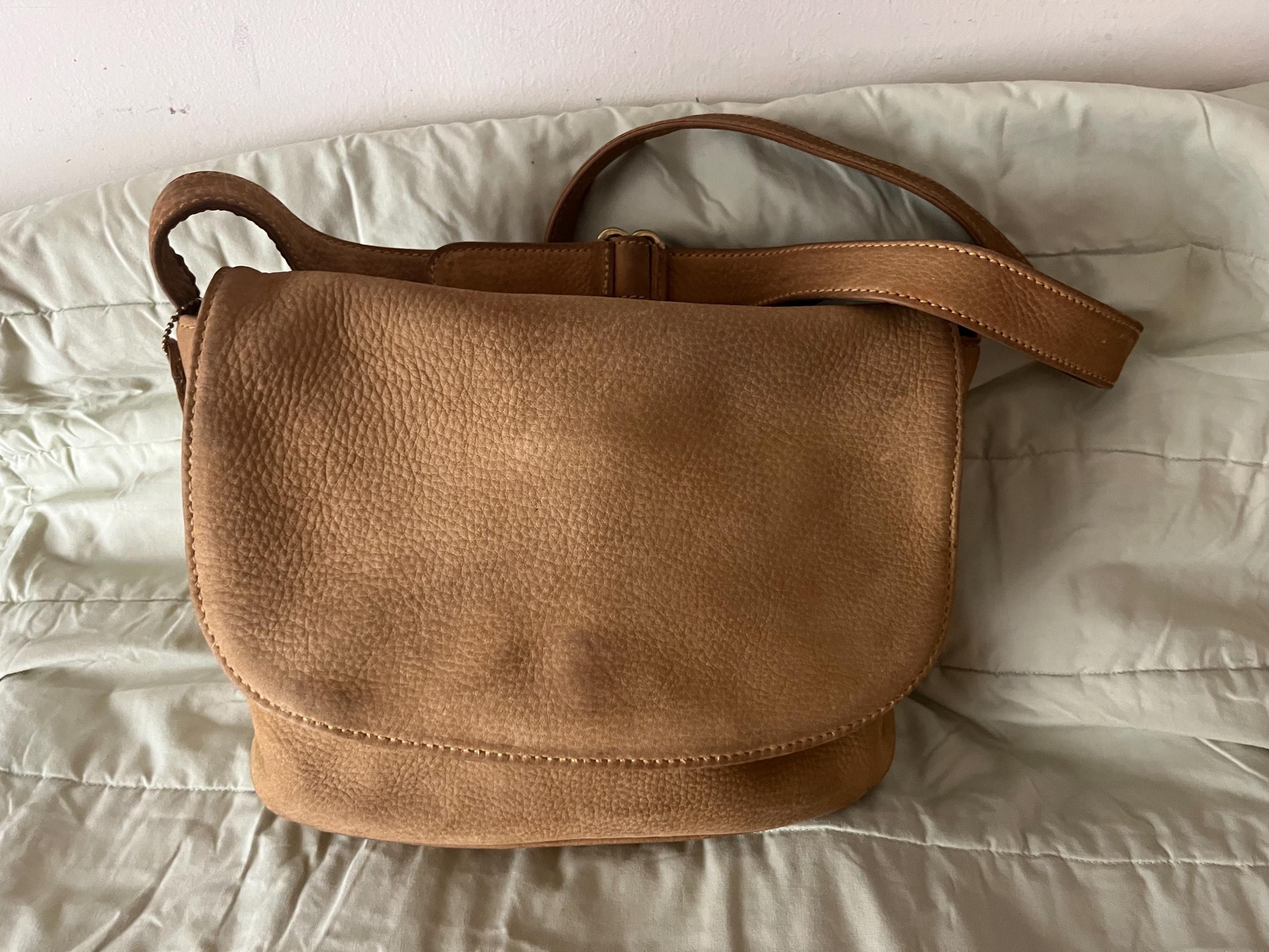 バッグ vintage coach shoulder bag F17481 COACH Vintage Tan Plebble Leather Sonoma Flip Shoulder Cross Body