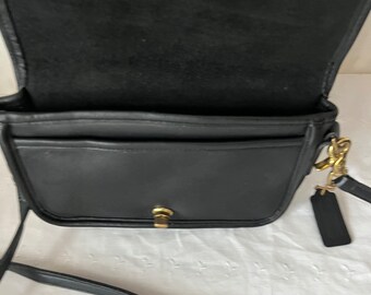 Vintage Coach Black Leather Pocket Purse 9755 Legacy Shoulder
