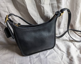 Vintage Coach 9950 Janice Legacy Black Leather Crossbody Handbag