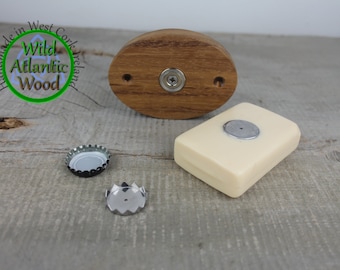 Jabonera magnética hecha a mano de madera de teca con plaquetas de disco, jabonera de drenaje montada en la pared para baño o cocina