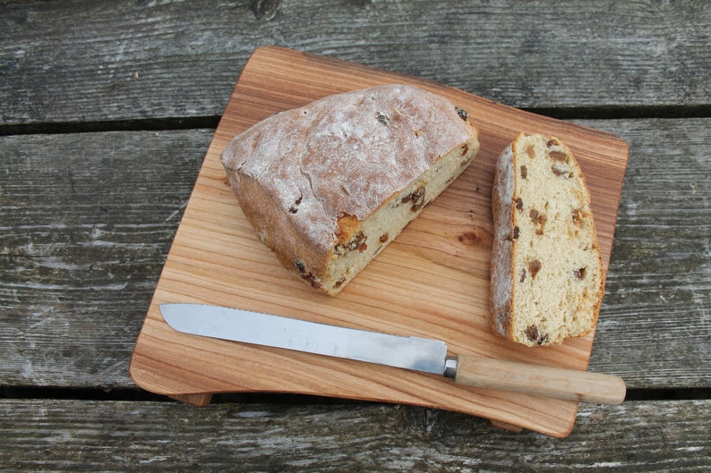 Chopping Board Cheese Board Birthday Wedding Gift Father/'s Day Gift Rustic Breadboard Serving Board Cutting Board Serving Platter