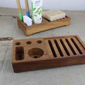 Badezimmer Seifenschale und Zahnbürstenhalter Handgefertigt aus nachhaltigem Holz, Zahnpastahalter aus Teakholz, Einweihungsgeschenk. Bild 8