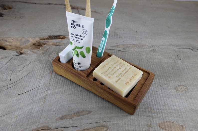 Badezimmer Seifenschale und Zahnbürstenhalter Handgefertigt aus nachhaltigem Holz, Zahnpastahalter aus Teakholz, Einweihungsgeschenk. Bild 9