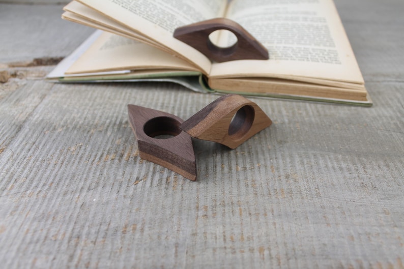Wood Book Page Holder, Book Buddy, Thumb Page Holder, Book Lover Gift, Reading Aid, Personalized Gift image 13