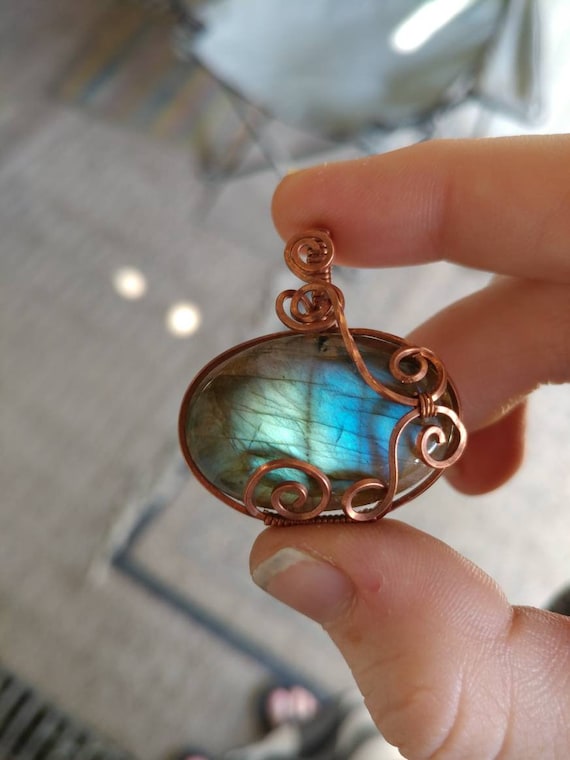 Etsy labradorite pendant deals