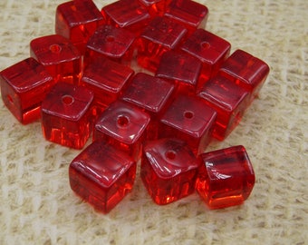 20 8mm square red glass beads