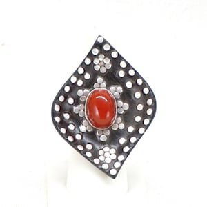 Distinctive Design Rajasthan India Hand Carved Ebony Wood Ring Carnelian Cabochon Silver Inlay Accents US Ring Size 8.