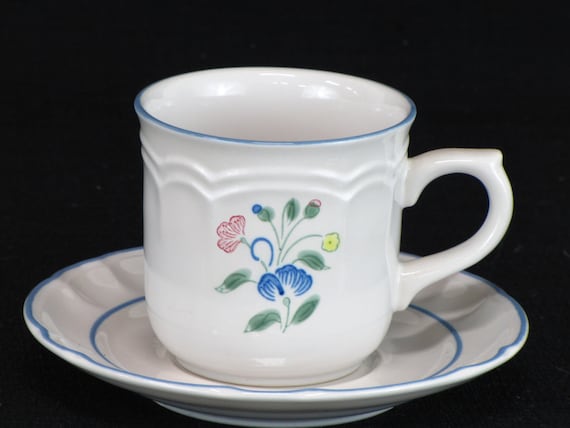 Floral Expressions Stoneware Cup & Saucer Set Simple Colorful Flower Design