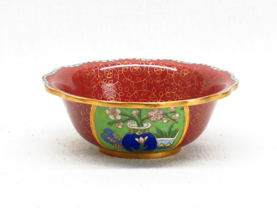 Vintage Artisan Handmade Chinese Cloisonne Bowl Plum Blossoms Offering Motif
