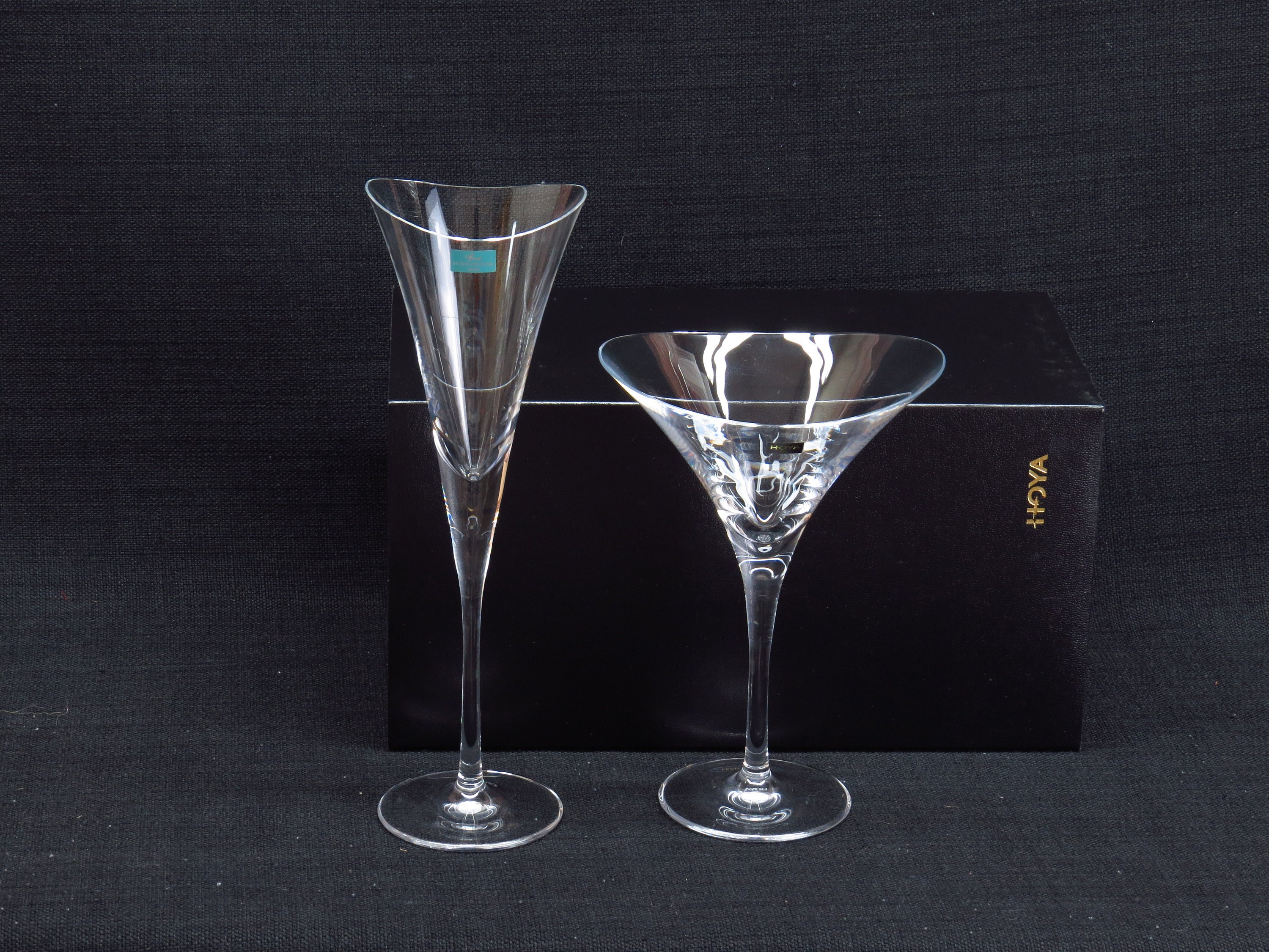 Gorgeous Modern Design Bride and Groom Toasting Flutes - Etsy