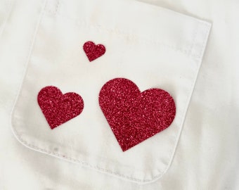 Hearts Decal for leavers shirt | PRIMARY LEAVERS 2026 iron-on vinyl label sticker | iron-on at home design