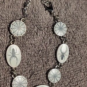 Spider bracelet