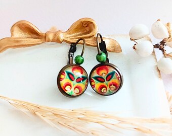 Boucles d'oreilles cabochon 12mm dormeuse en alliage métalique couleur bronze, cabochon fleuri motif folklorique,Alsace, orange, rouge, vert