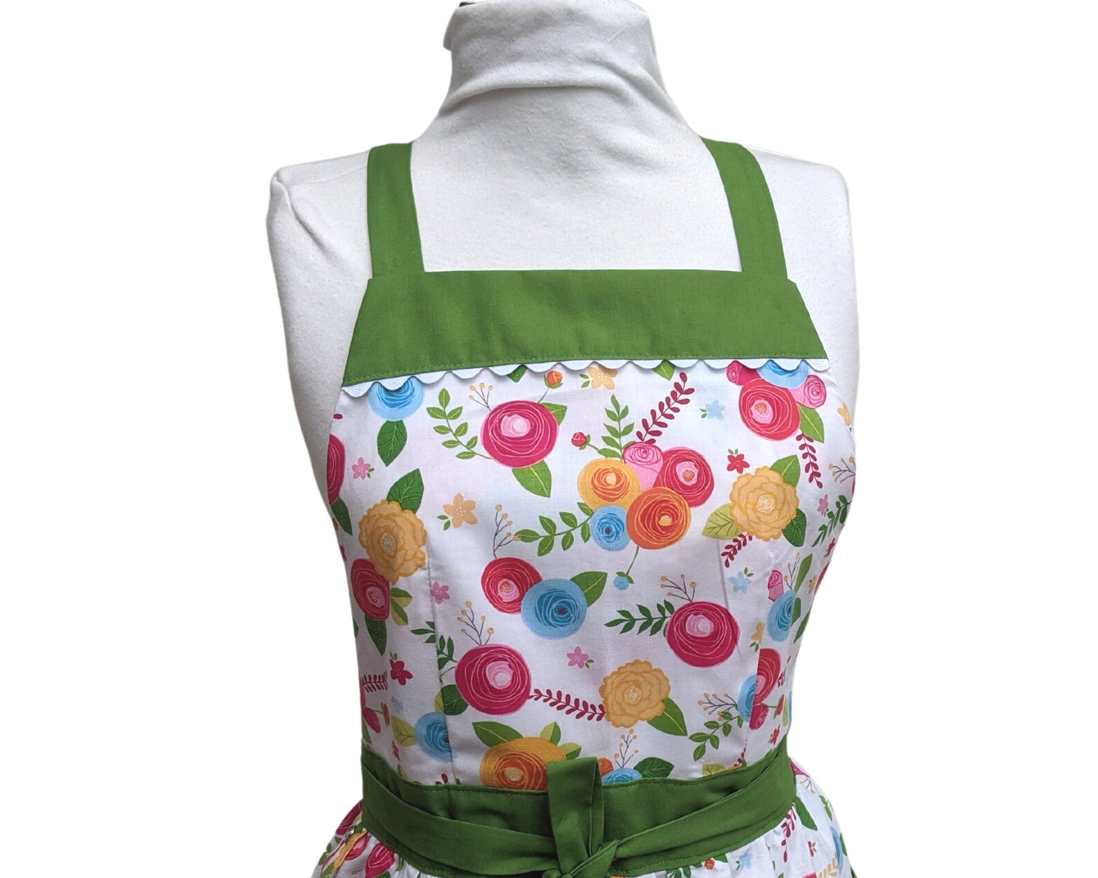 aprons for her