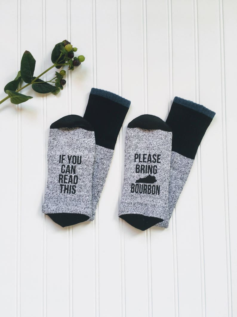 If you can read this bring Kentucky bourbon socks bourbon gift,if you can socks. stocking stuffer for men Gift for him,Bourbon lover gift