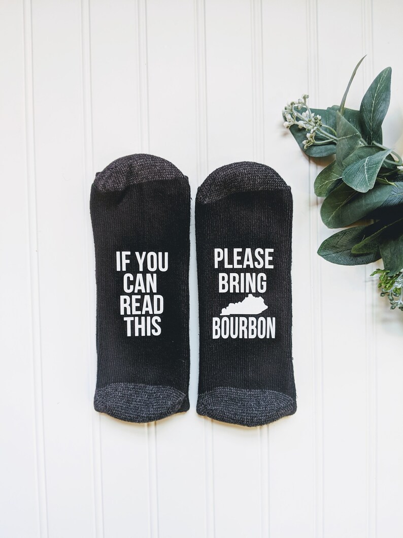 If you can read this bring Kentucky bourbon socks bourbon gift,if you can socks. stocking stuffer for men Gift for him,Bourbon lover gift