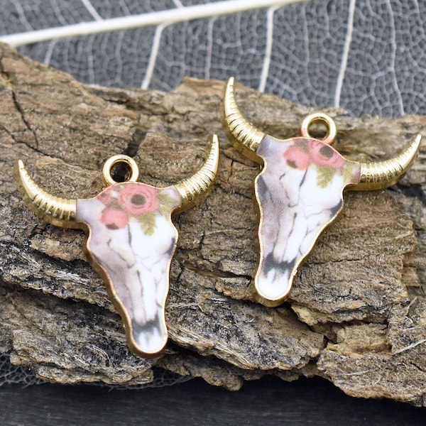 Cow Charms - Floral Charms - Metal Charms - Bohemian Charms - Enamel Charms - Tau Cow - 5pcs - 22x21mm - (4678)