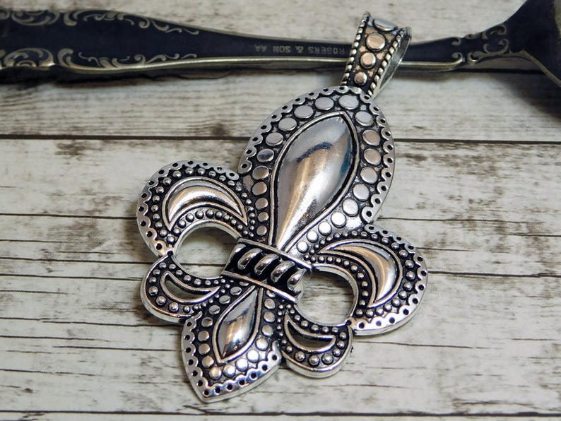 73x46mm - Large Pendants 670 New Orleans Pendant Fleur De Lis Pendant Boho Pendants Metal Pendants Silver Pendants