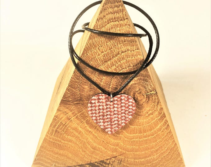 Love Amour Heart Carbon Fiber Jewels Pendentif Necklace for Women Girl Kid's Poker Game Fetish Symbol Coeur